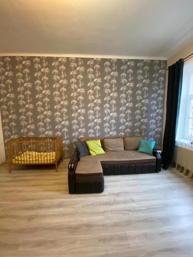 2 Bedroom Apartment On Tomashivskogo Street 7 Lviv Eksteriør billede